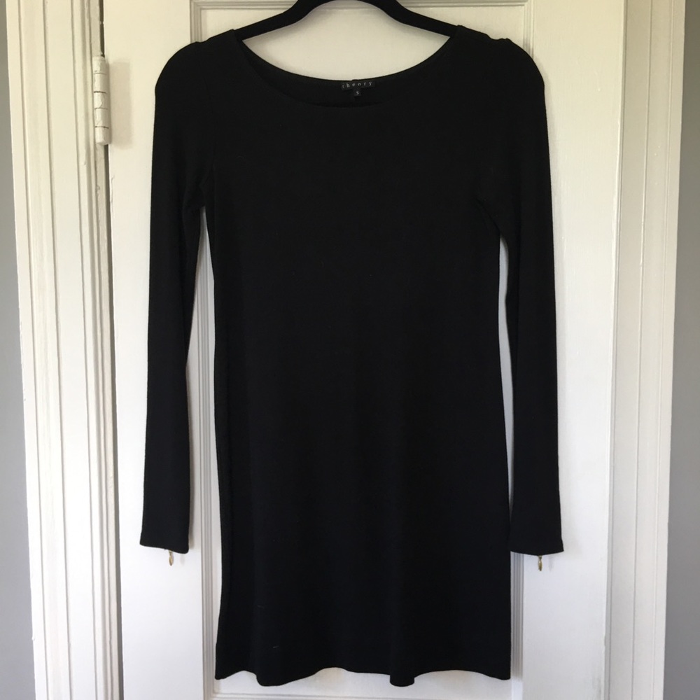 Theory elegant shift dress